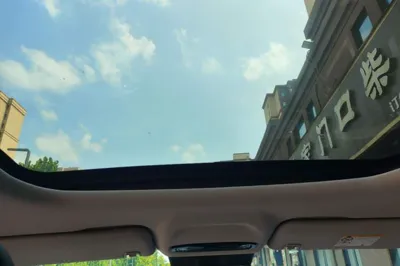 Geely Galaxy E5
