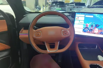 CHANGAN NEVO Q07