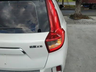 Geely Vision X6