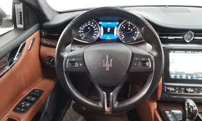 Maserati Quattroporte