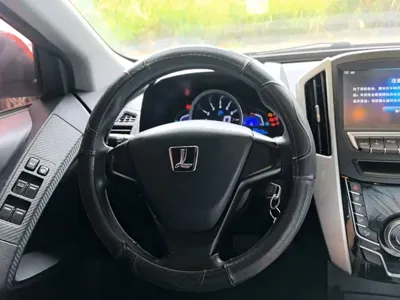 Luxgen U6