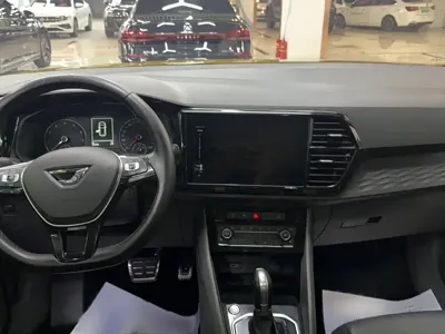 Jetta VS5