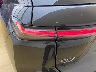 Nio ES7