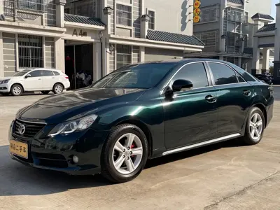 Toyota Reiz