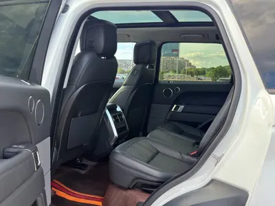 Land Rover Sport
