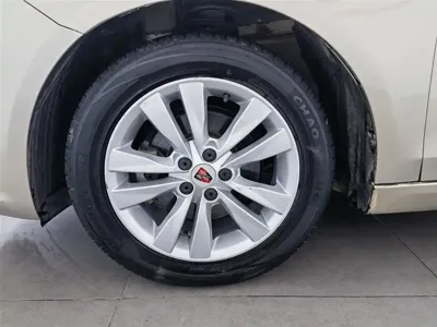 Roewe 360