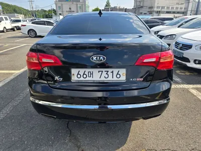 Kia K7