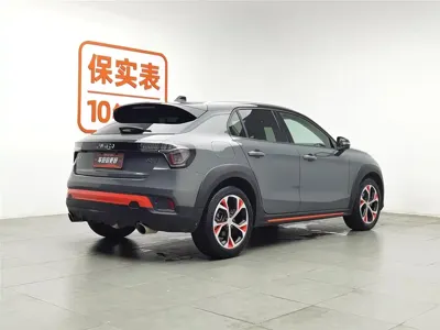 Lynk & Co 02