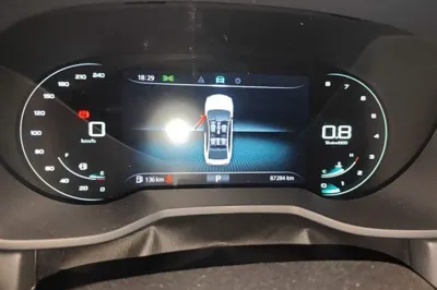 Roewe i5