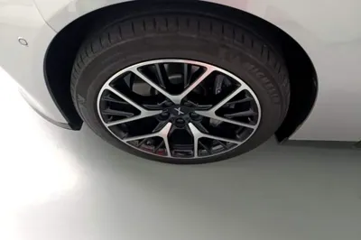 Xpeng P7