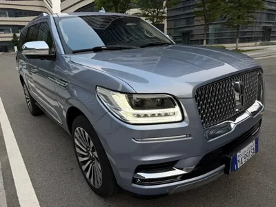 Lincoln Navigator