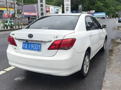 BYD L3