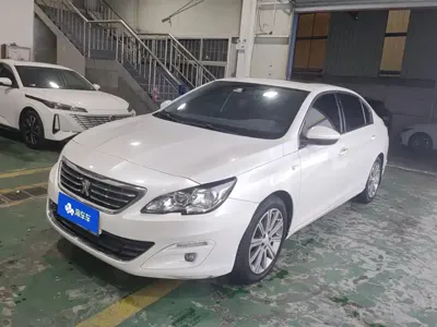 Peugeot 408