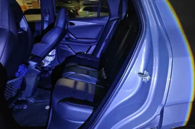 Lynk & Co 06