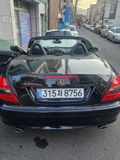 Mercedes-Benz SLK-Class