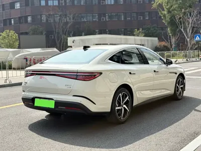 BYD Seal 07 DM-i