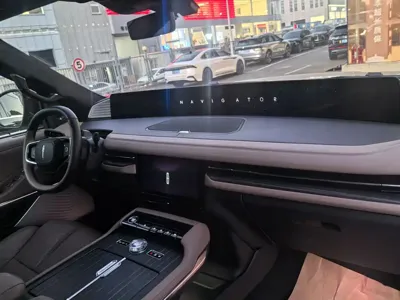 Lincoln Navigator