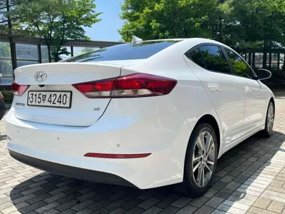 Hyundai Avante
