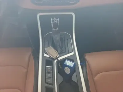 Geely Vision X6