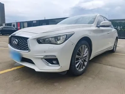 Infiniti Q50L