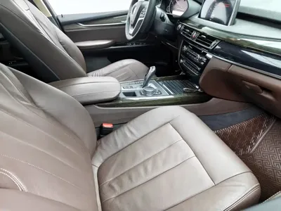 BMW X5 (Import)