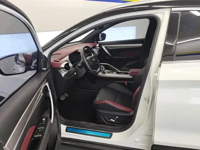Geely Binyue