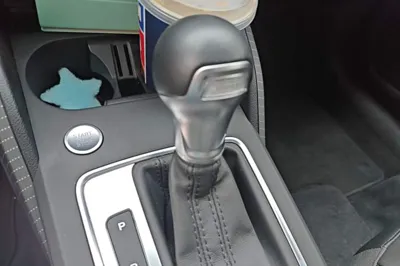 Audi Q2L e-tron