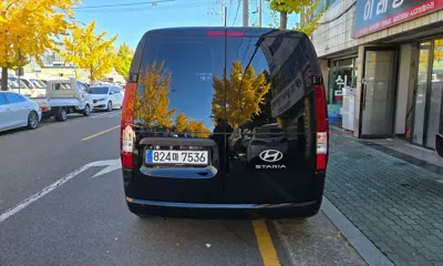 Hyundai Staria