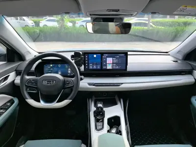 Geely L HiP