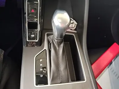 Roewe i5