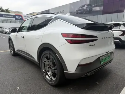 Genesis GV60