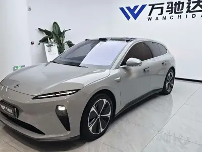 Nio ET5T