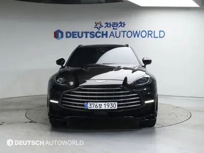 Astonmartin DBX