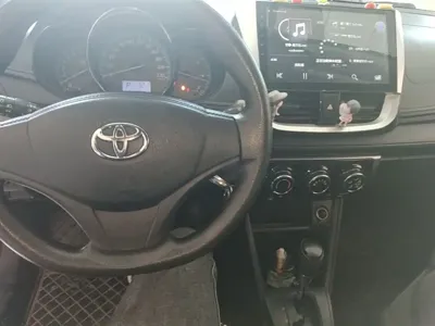 Toyota Yaris L