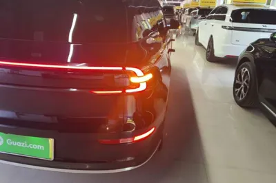 CHANGAN NEVO Q07