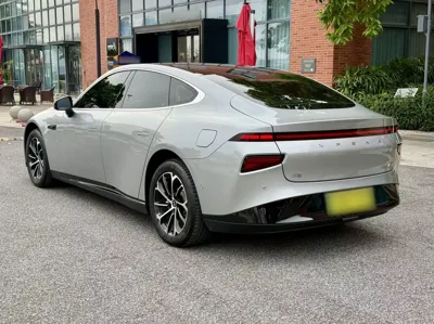 Xpeng P7