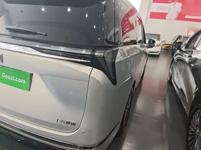 Buick GL8 Hybrid