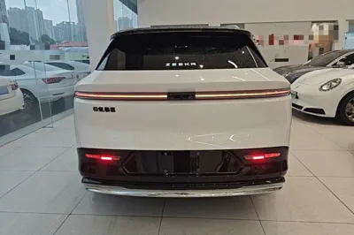 Zeekr 7X