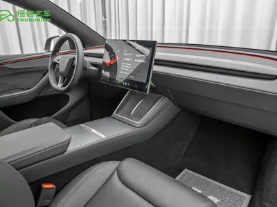 Tesla Model Y L