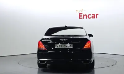 Genesis EQ900