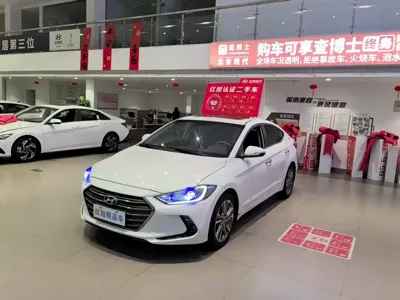 Hyundai Elantra