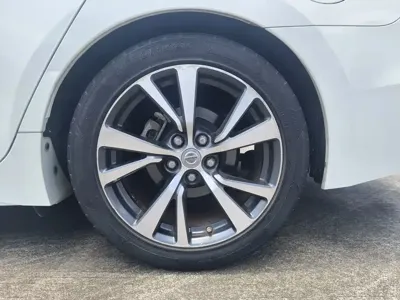 Nissan Cima