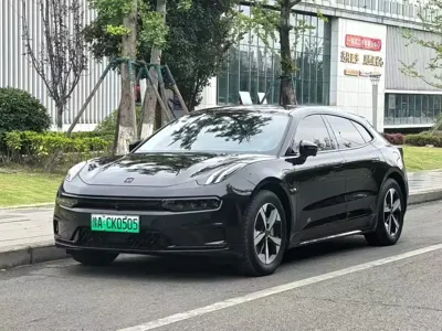 Zeekr 001