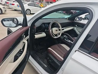 Geely Xingyue L