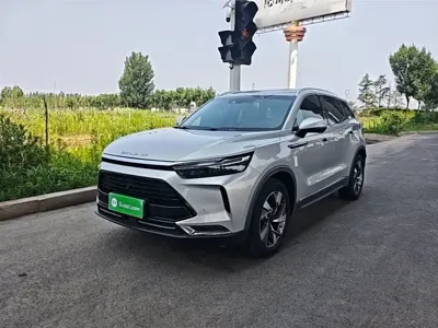 BAIC X7