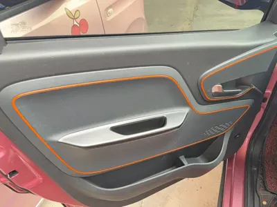 Baojun E100