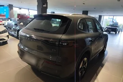 Geely Galaxy E5