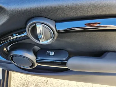 MINI Cooper Convertible