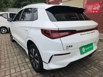 BYD e2