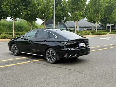 Chery Arrizo 8